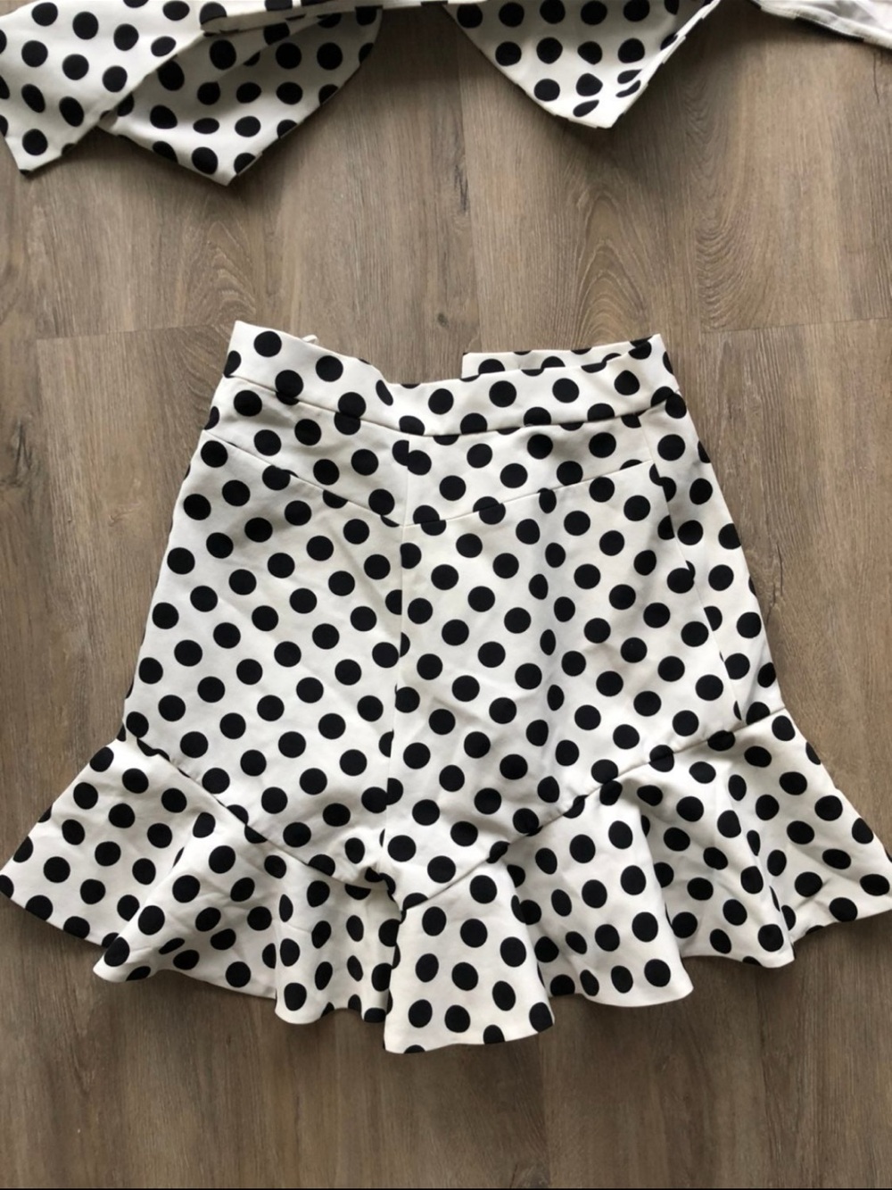 Black White Polka Dot Two Piece Set | Strapless Bow Top & Mini Skirt | Size S - Picture 10 of 10